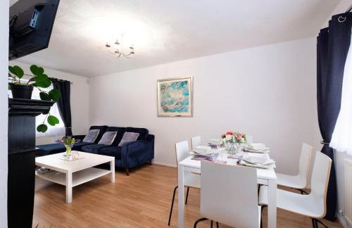 6bed Perfect stay! Contractors welcome! - Foto 12