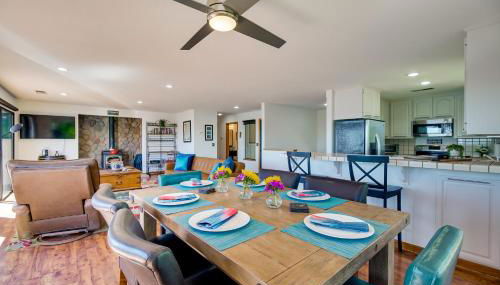 Idyllic Kelseyville Home with 2 Decks and Views! - Foto 2