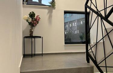 LuxStay Apartments APT3 - Private Parking, Terrace - Foto 21