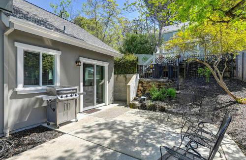 Cozy Two-Story Cottage Near Historic Folsom! - Foto 23