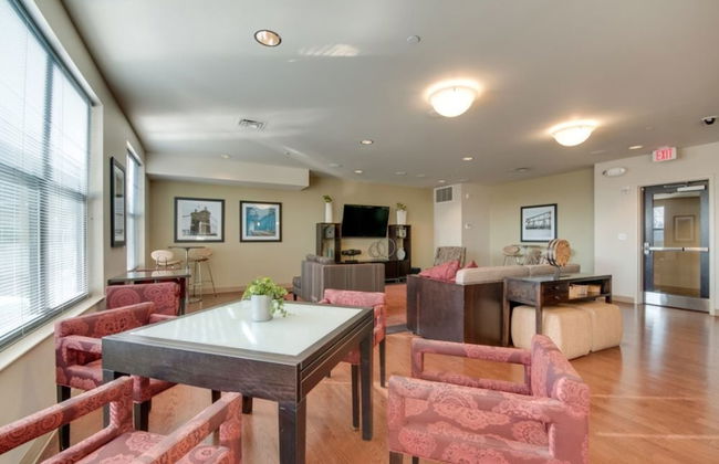 Bridgestreet at Current at the Banks - Photo 4