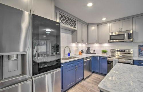 Beach Break Home with Hot Tub - Walk to Beach - Foto 9