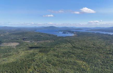 The Chalet - Spacious 7 bedroom near Sugarloaf, on Snowmobile and UTV trails, Hiking, Golf and Flagstaff Lake across the street - Foto 50