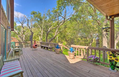 Lake Granbury Getaway! Family Home with Deck and Games - Foto 33