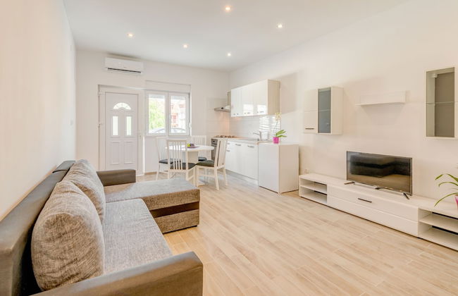 Apartments Maestral - Photo 30