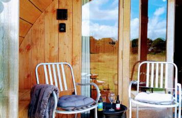 Cosy Cabins at Westfield Farm, Isle of Wight - Photo 61