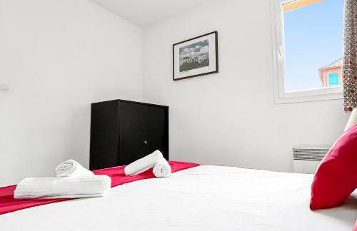 Appart avec terrasse, piscine et parking - Foto 16