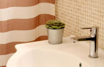 Angelina's Family Home - Foto 32