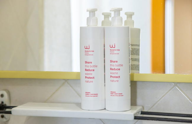 Vomero Duplex Apartment by Wonderful Italy - Photo 31