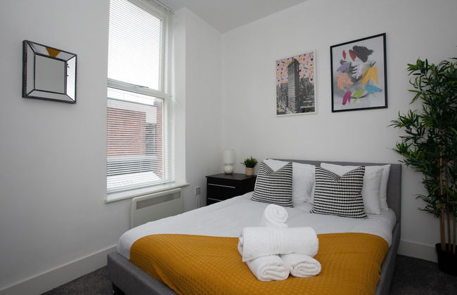 Cross St Boutique Apartment - Photo 2
