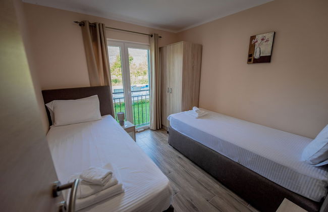 Villa Vrutak - Photo 11