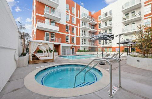 Blueground Brentwood pool gym near metro LAX-1285 - Foto 23