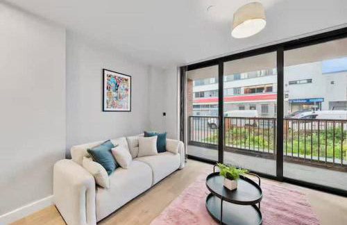 Stylish 1 Bed Apartment - Foto 5