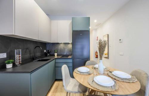 Luxe apartments Madrid Rio by RentitUP - Foto 4