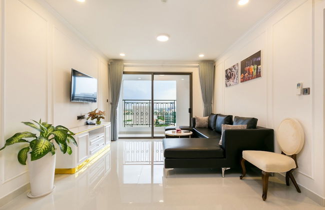 Saigon Royal Apartment - MM Home - Photo 37