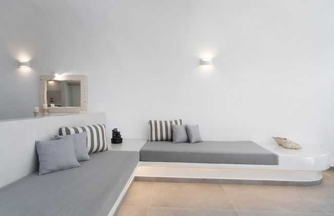 Yiota Collection 4 Suites & 4 Prive Jacuzzi - Foto 44