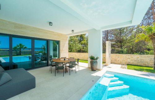 Villa Four Seasons Seaside B with heated pool and jacuzzi, Zadar - Foto 23