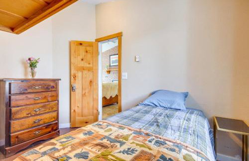 6 Mi to Chico Hot Springs Villa with River Access - Foto 28