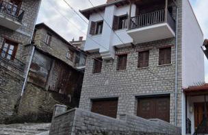 Metsovo Fireplace Retreat 2 - Photo 10