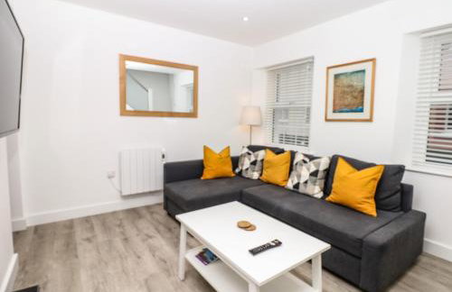 Sea Thrift - Photo 4