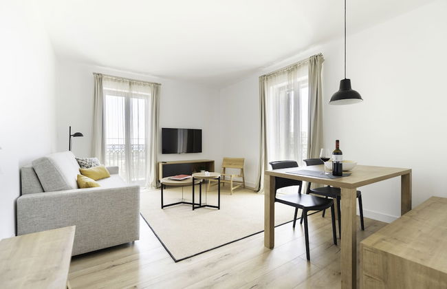 Port Plaza Apartments - Foto 1