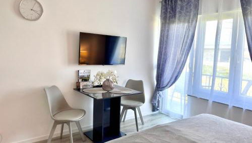 Prime Host Lovely Apartment - Photo 2