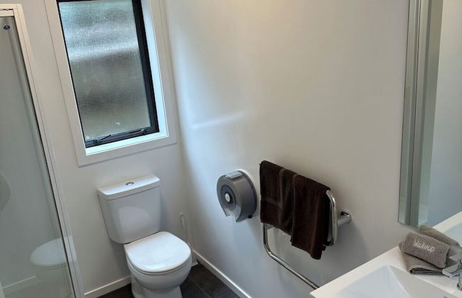 Lorne Apartments - Photo 6