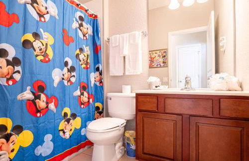 Luxury Disney Villa 5BR With Private Pool and Spa (4 Miles from Disney) - Foto 22