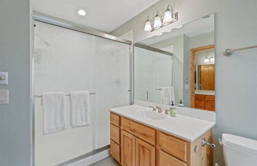 Bluebird Song Prime Flagstaff Location Outdoor Retreat with Fenced Yard and Firepit - Foto 26