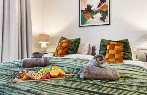 Luxe Victorian Spacious Home Sefton Park with Parking - Foto 39