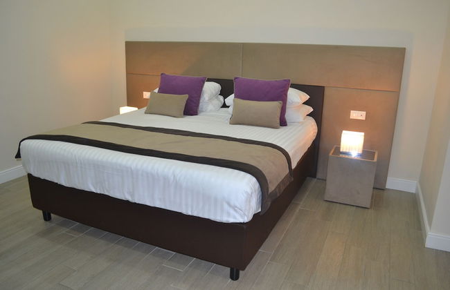 Bloom Apartment by La Griffe - Photo 10