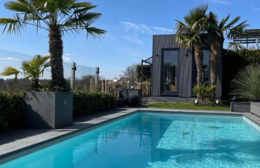 TINY-HOUSE mit Alpen- Stadt- und Poolblick , WLAN - Foto 23