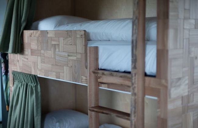 Modern, Trendy Nature Theme Lodge, Near the Sea - Foto 8