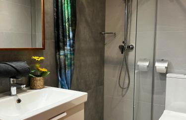 Cozy Beach House with Pool & BBQ - Foto 4