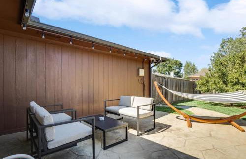 Texan Hideaway - Cozy Convenient Comfortable - Foto 31