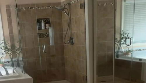 ZenCaza: The Ultimate Family & Group Staycation! - Photo 3, Shower