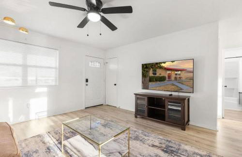 Townhome 4bds, Fast WiFi, 2 Mi to Seton, 6 mi to Fort Cavazos, Professionally Managed by Stay Albatross - Foto 13