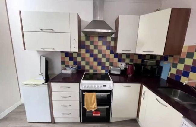 Inviting 1-bed Apartment in Ilford - Foto 4