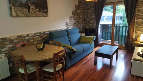 Apartamento de montaña "Nueva Canfranc" - Foto 3