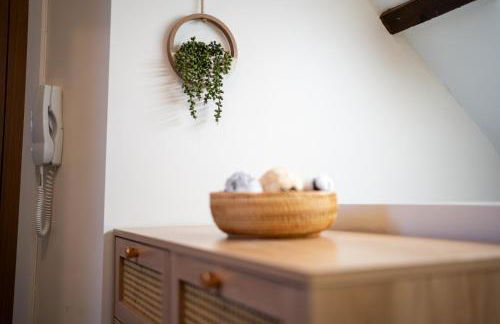 Upbeat Jungle Loft Apartment - Foto 24