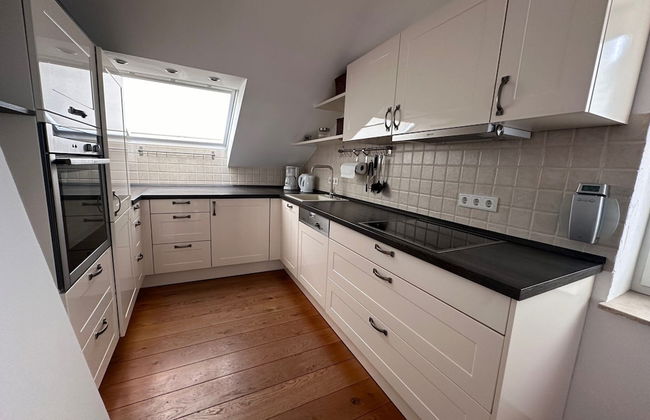 Cozy Apartment With Fireplace and Balcony - Foto 9