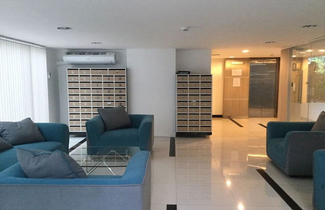 Chateau In Town By Renvio - Photo 2