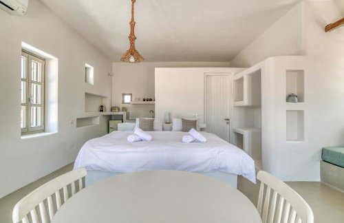 Lil Paros Luxury suites - Photo 43
