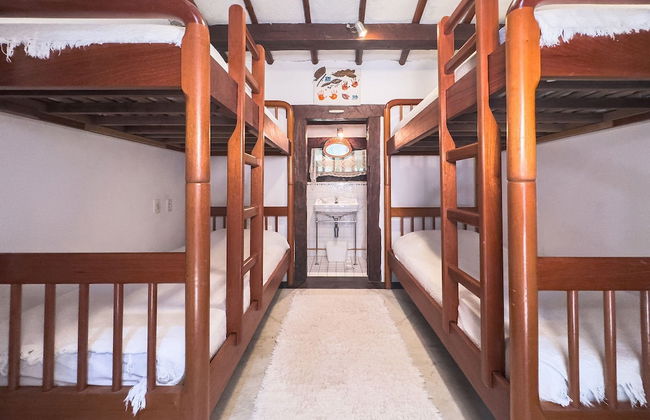 Pé na areia - Praia do Curral - Ilhabela - Foto 11