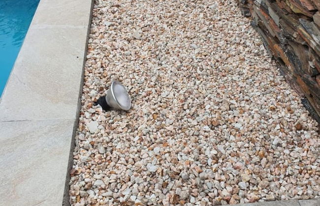 Posh 3 Bed Guesthouse in Hillside With Pool - 2039 - Foto 19