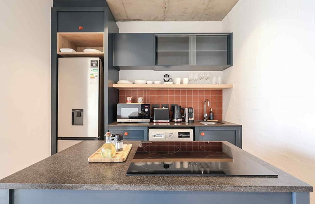 THREE43 on B - Fluent Serviced Apartments - Foto 53