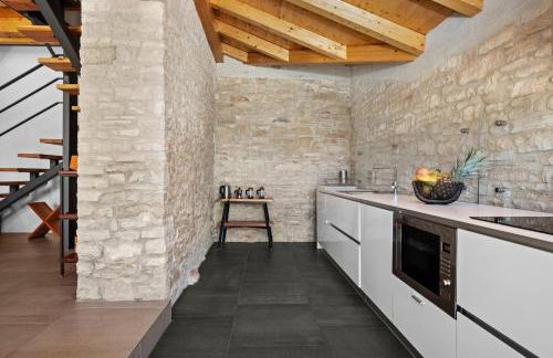 Casa 42 pet friendly for 9 people in Central Istria with salt - water pool - Foto 32