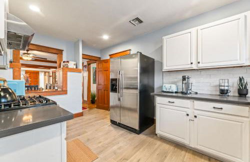 Bright Coastal Escape 4 Bedroom 2 Bath Near CSULB Long Beach Airport and Beach - Foto 18