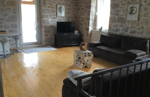 Stein Haus - Photo 11