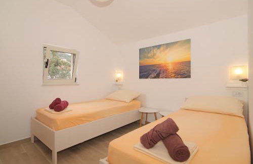 Apartments Marija Vukas - Photo 48